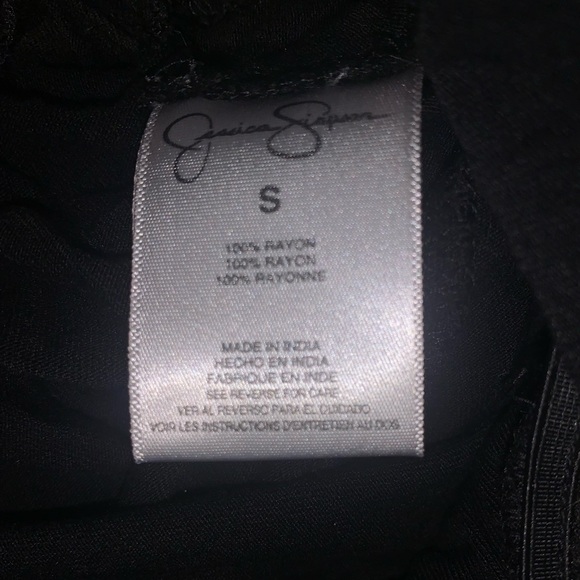 Jessica Simpson Stunning Classic Black Romper Women's Small - Picture 3 of 4